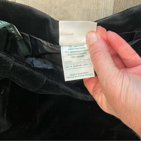 Vintage Laura Ashley Long Skirt Evening Wear Size 10 Black Velvet High Waist - Picture 8 of 10